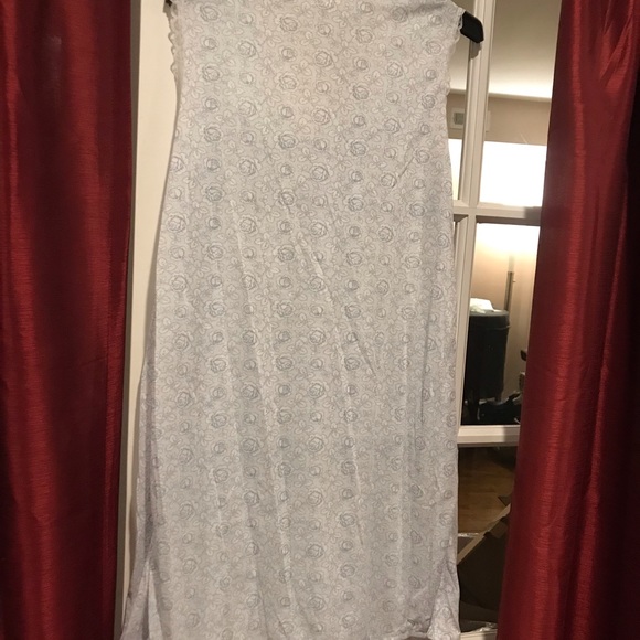 Bed & Breakfast nightgown and robe set - Picture 3 of 6